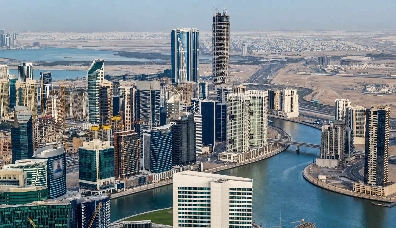 business setup consultants in Business Bay Dubai supporting company formation and office setup
